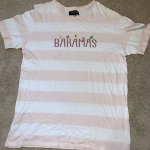 Brand: pacsun Size:large Color: white/ peach